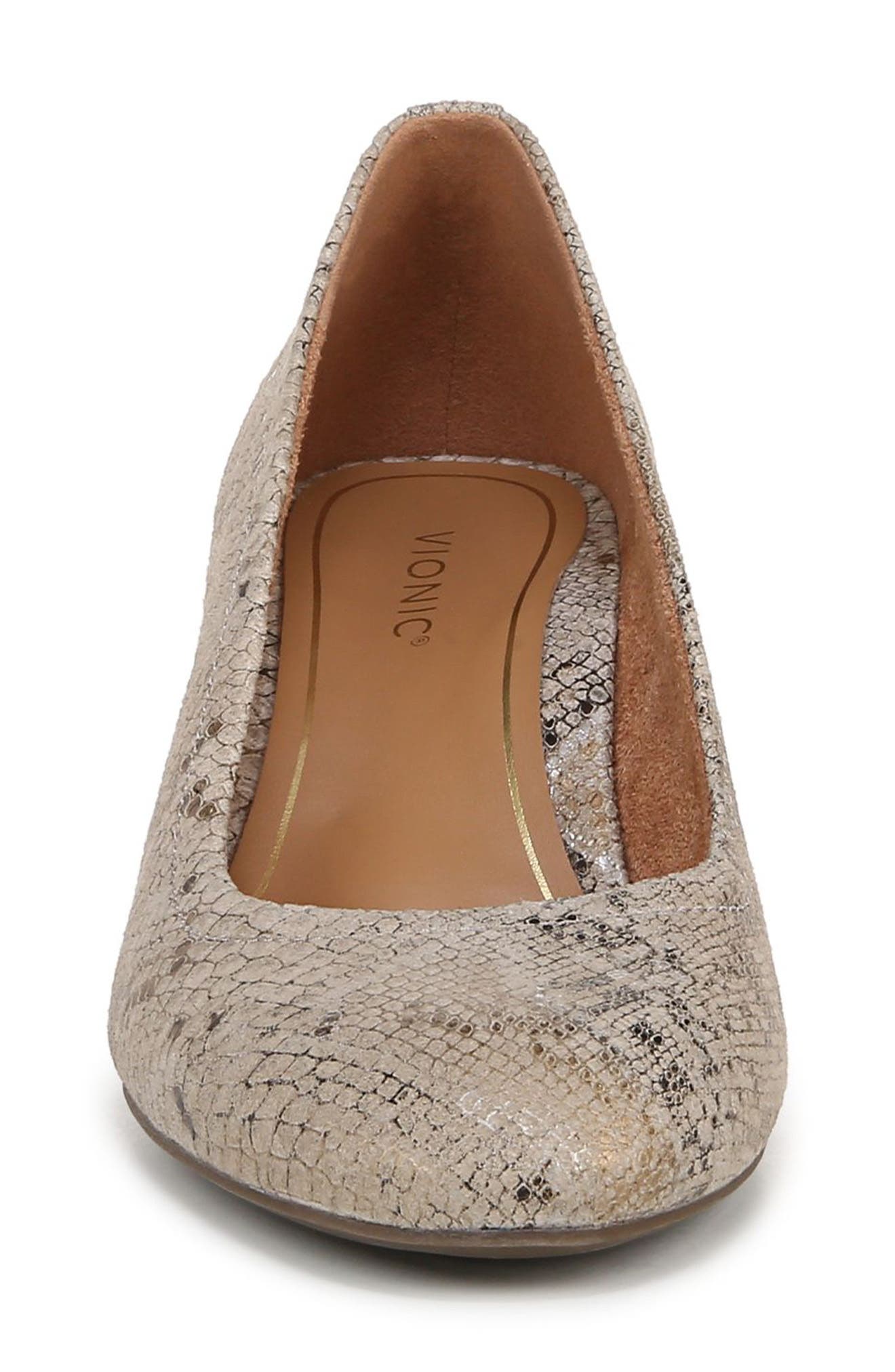 Carmel Pump, Alternate, color, OATMEAL