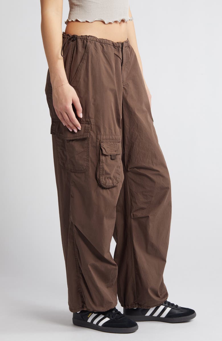 BDG Urban Outfitters Cotton Cargo Joggers, Alternate, color, Chocolate