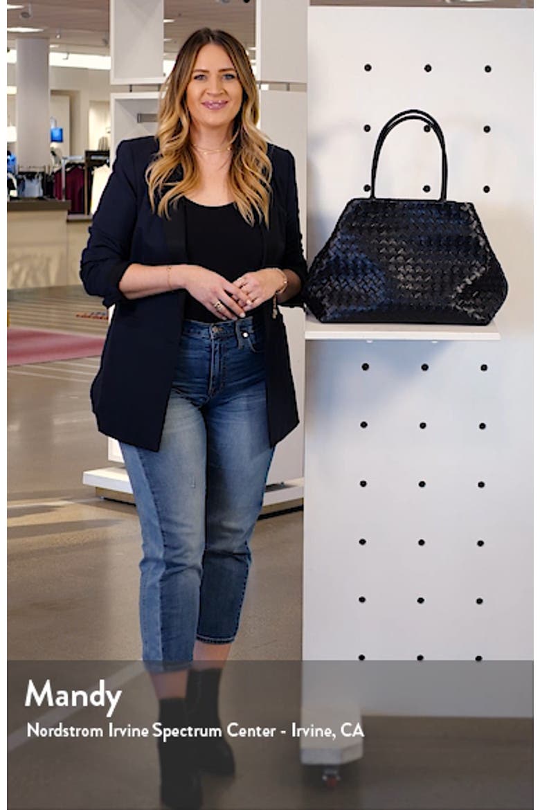 Intrecciato Leather Shoulder Tote video