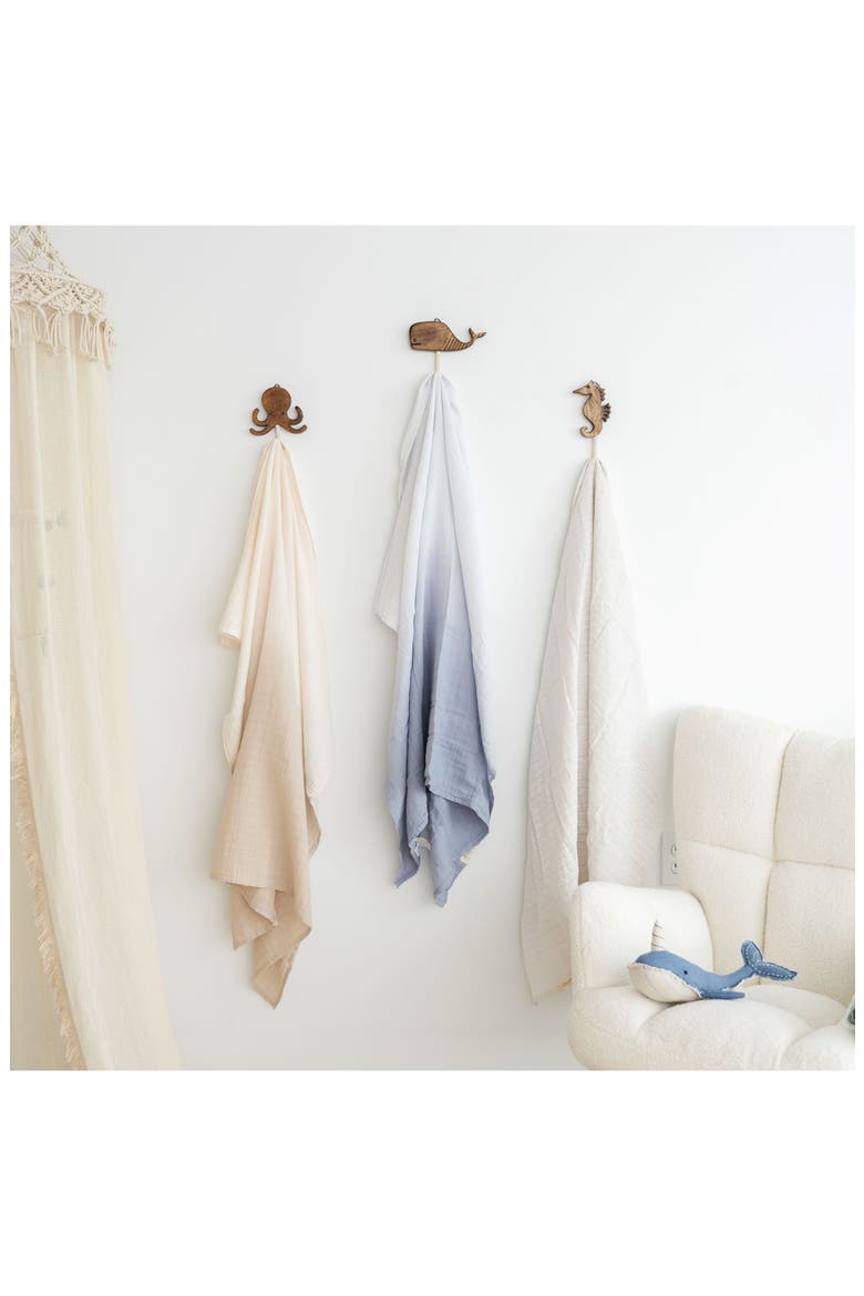 Cove Sea Life Motif Set of 4 Wall Hooks, Alternate, color, BEIGE/BROWN