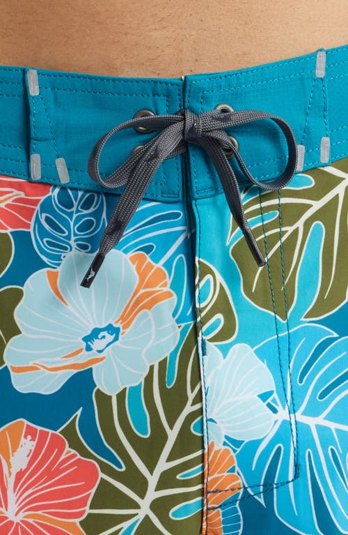 Tommy Bahama Molokai Wave Chaser 9 Board Shorts
