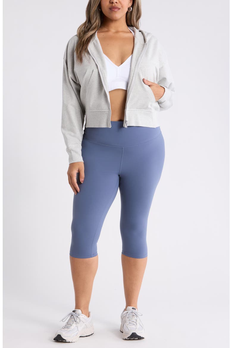 Studio Luxe High Waist Capri Leggings, Alternate, color, BLUE VINTAGE