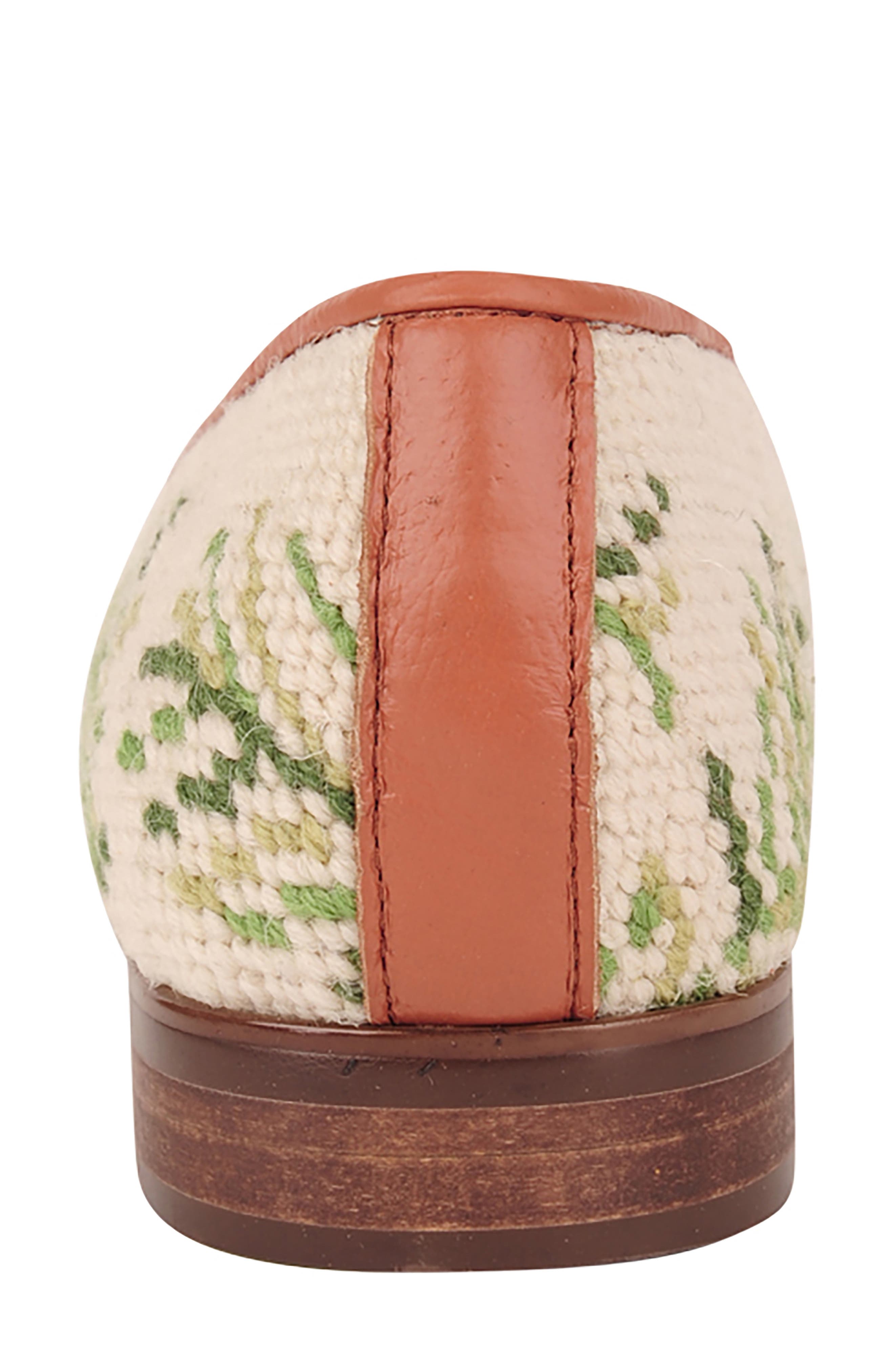 ByPaige BY PAIGE Needlepoint Traditional Palm on Sand Flat, Alternate, color, Sand