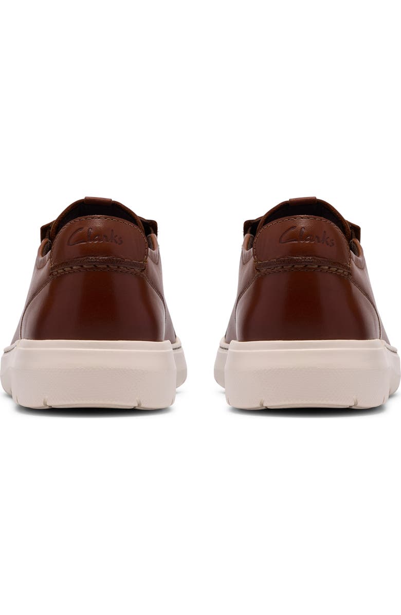 Clarks<sup>®</sup> Flexwell Lace Low Top Sneaker, Alternate, color, Tan