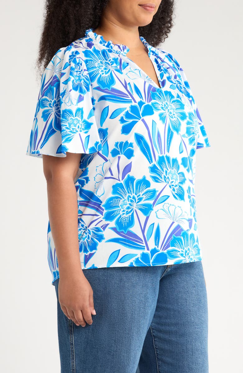 SUGARLIPS Maci Eve Floral Flutter Sleeve Top, Alternate, color, Blue/ White