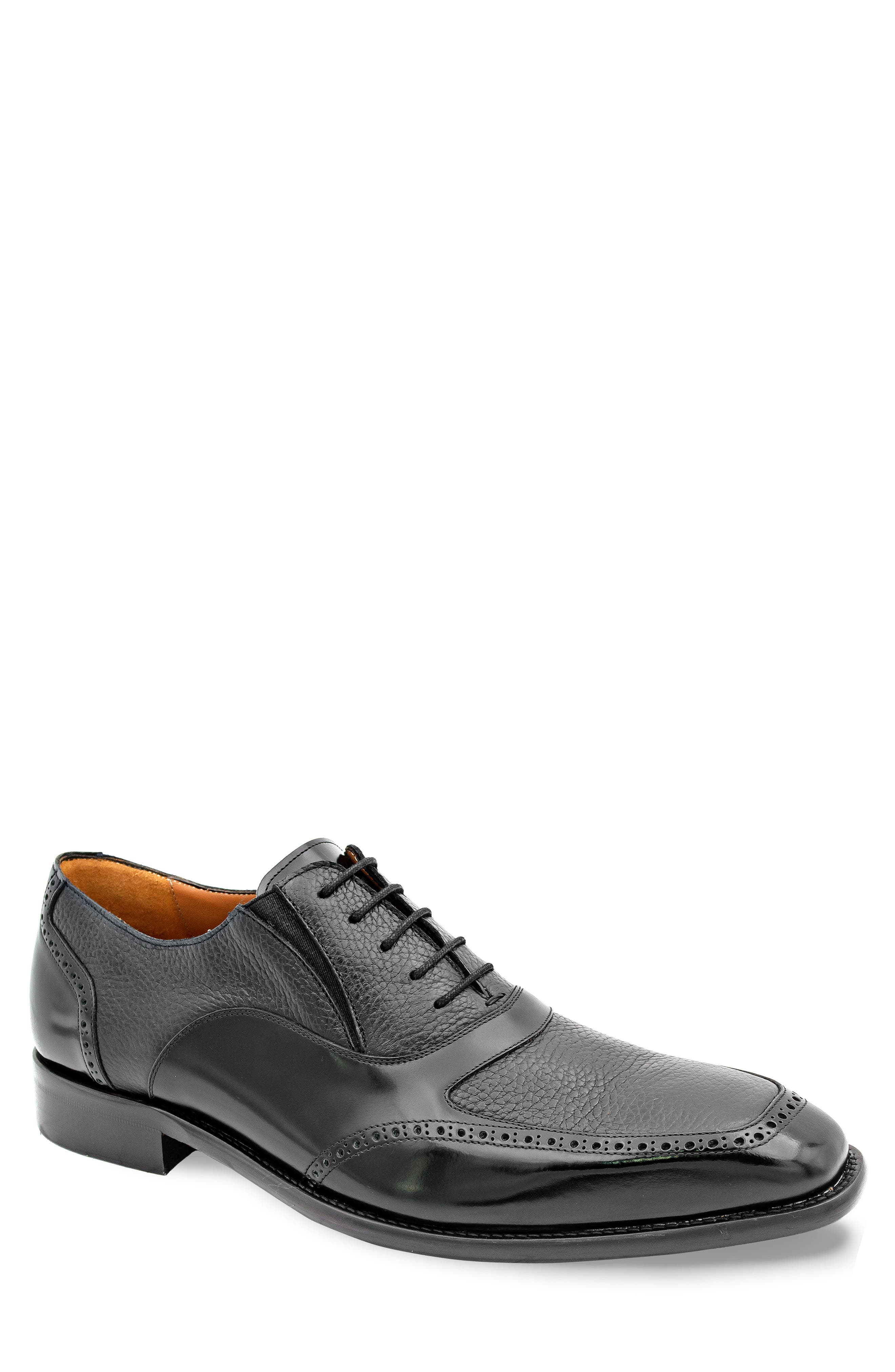 Mezlan Textured Oxford