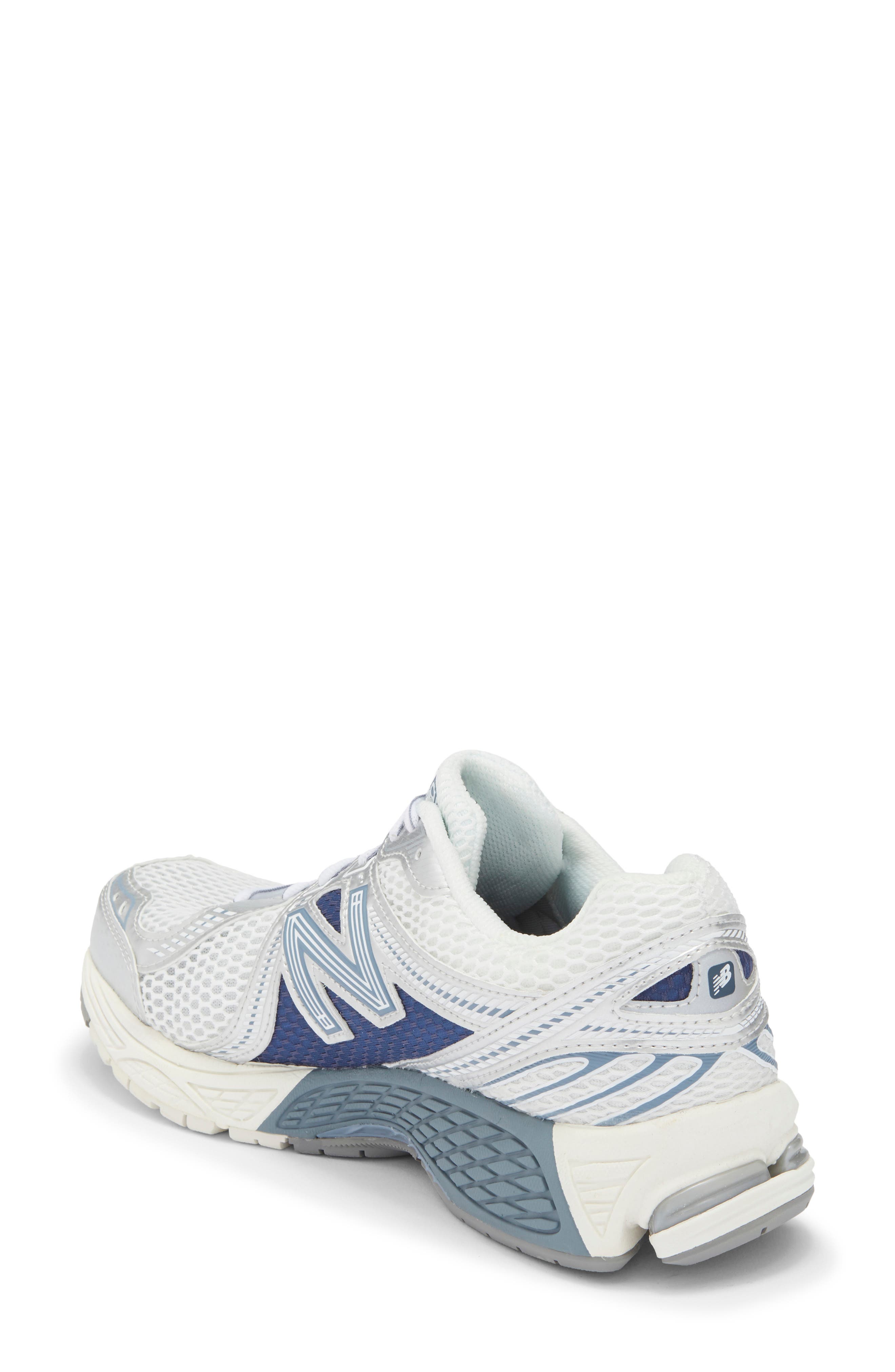 New Balance 860v2 Running Shoe, Alternate, color, Sea Salt/ Vintage Indigo