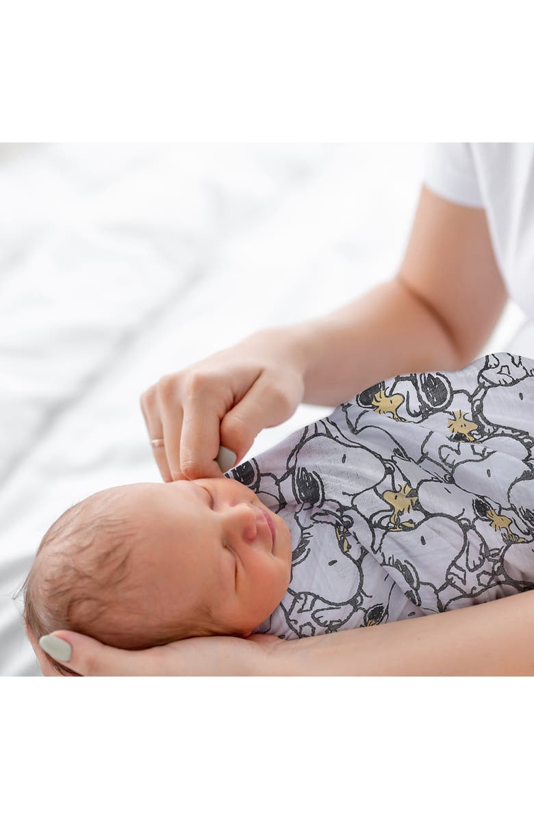 Lambs & Ivy Snoopy Muslin Swaddle Blanket & Mini Plush Newborn Baby Gift Set, Alternate, color, White