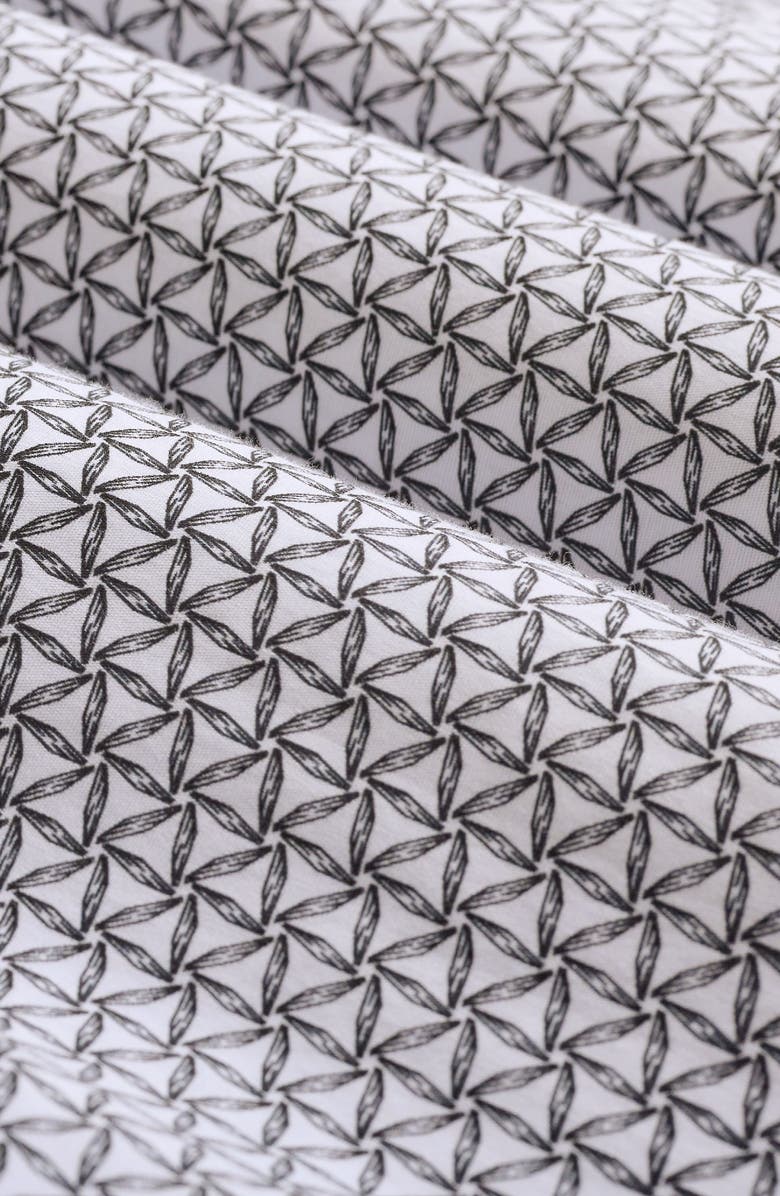 Bugatchi Julian Shaped Fit Geometric Pinwheel Print Stretch Cotton Button-Up Shirt, Alternate, color, White