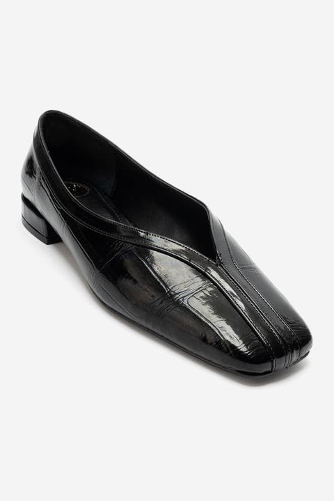Zelene Square Toe Ballet Flat
