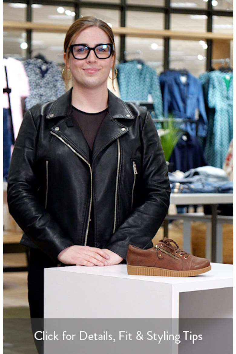 Novie Sneaker video
