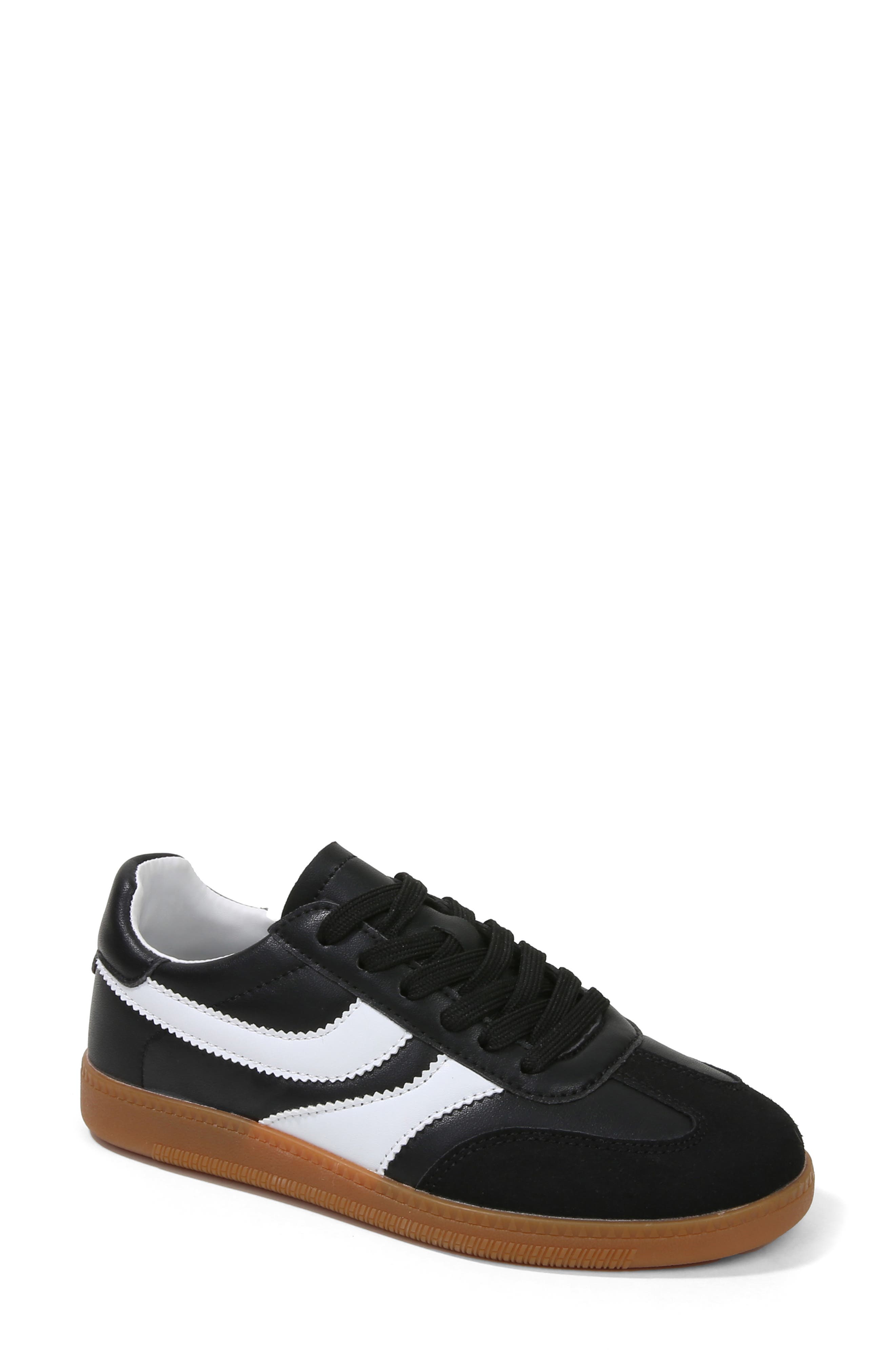 BERNESS Lilliann Gum Sole Sneaker