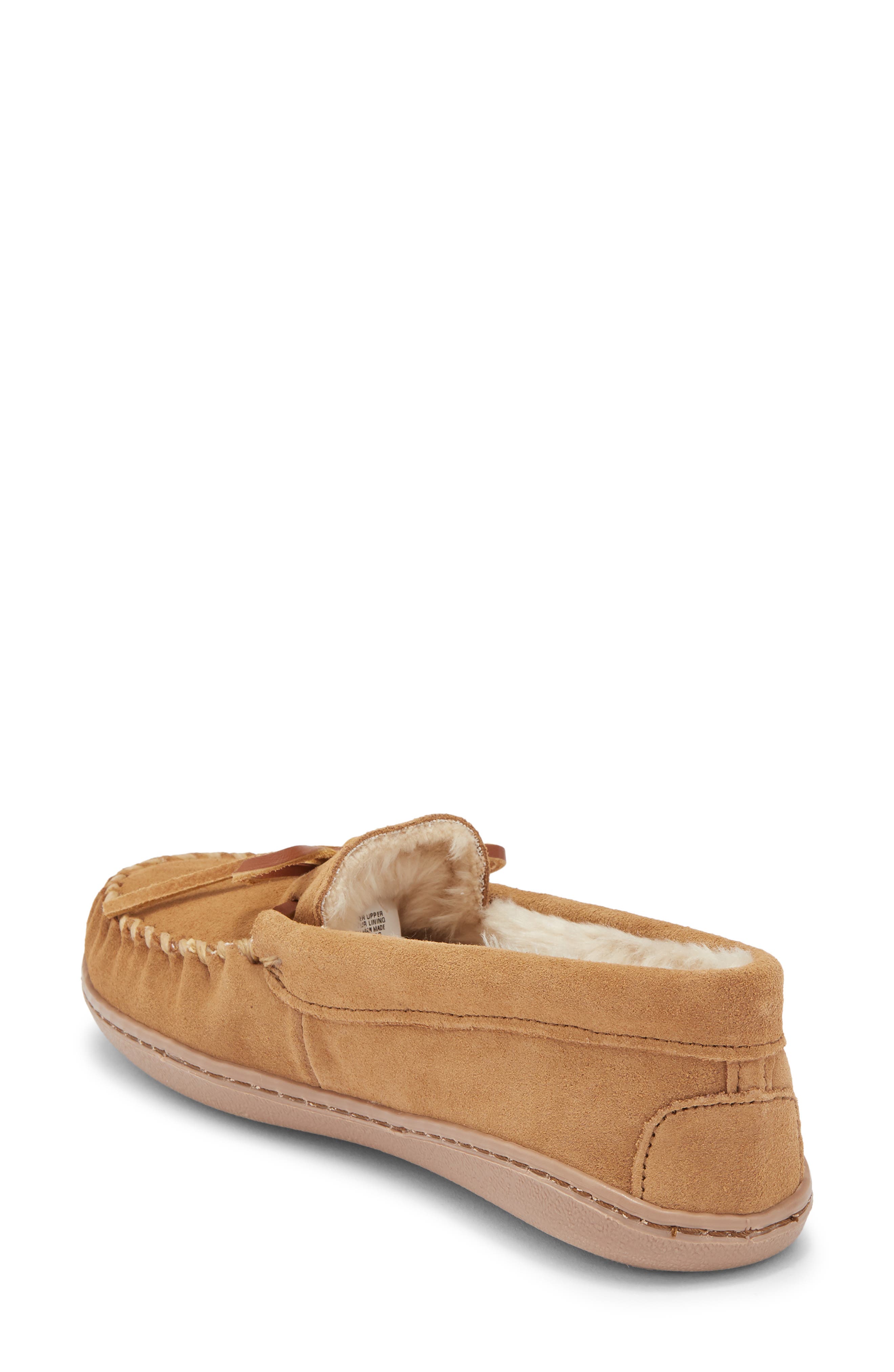 Minnetonka Suede Faux Fur Slipper, Alternate, color, Tan