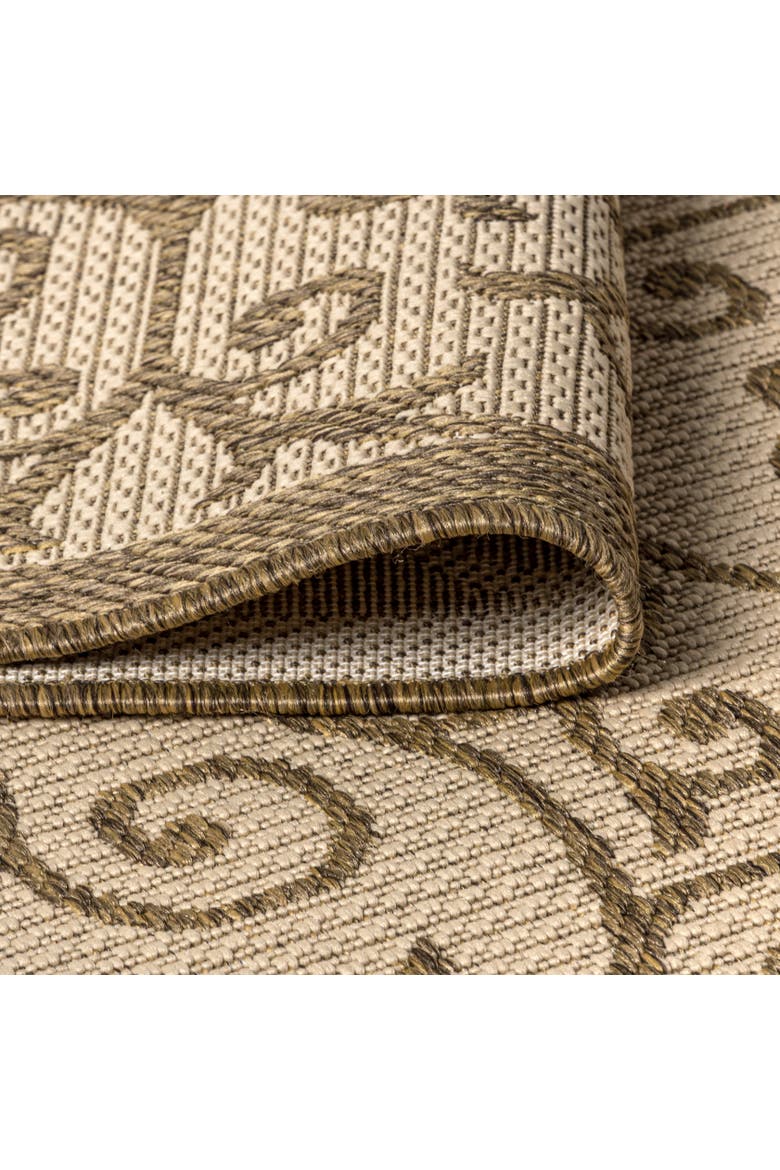 Madrid Vintage Filigree Textured Weave Indoor/Outdoor Round Area Rug, Alternate, color, Beige/Brown