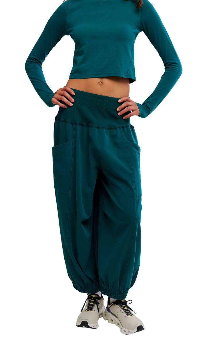 Free People Up in the Air Crop Cotton Blend T-Shirt & Sweatpants Set, Alternate, color, Evergreen
