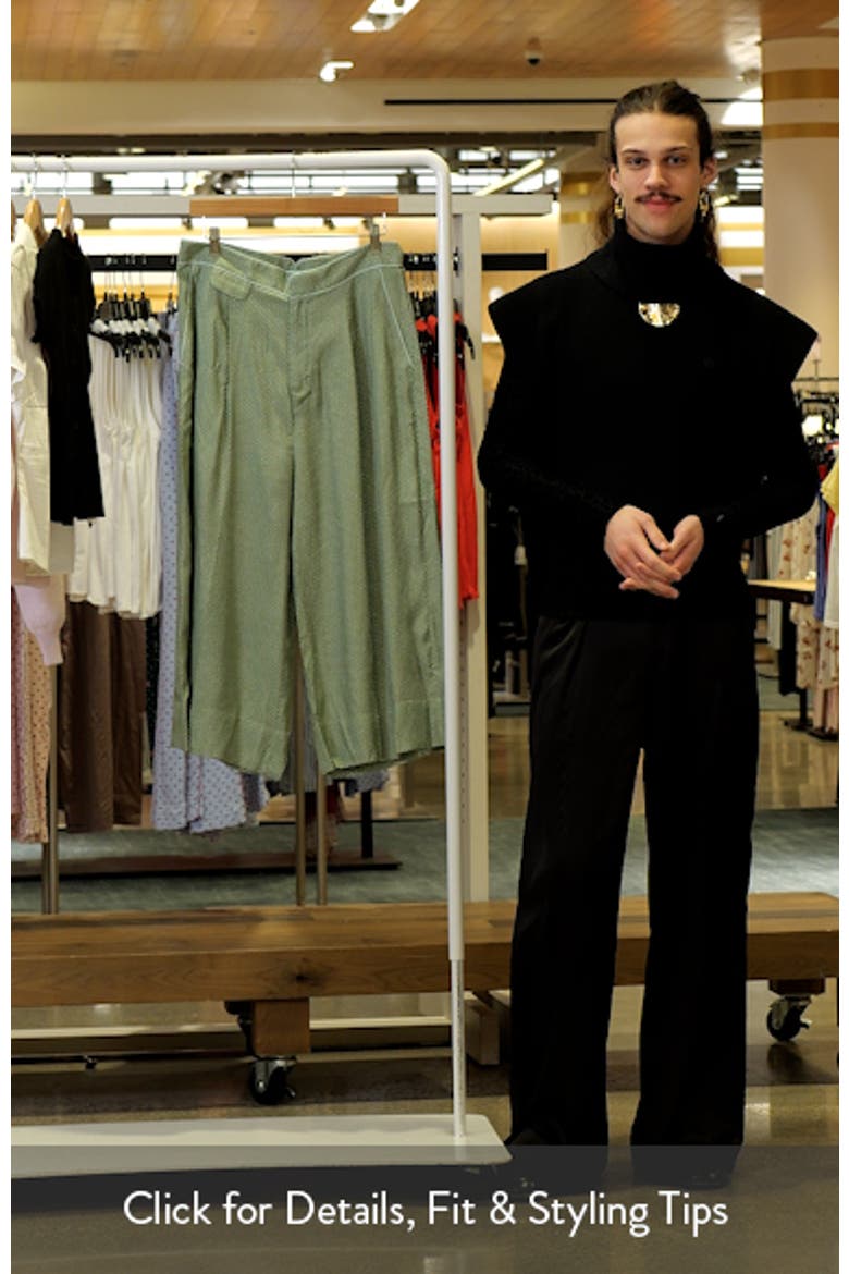 Allete Crop Wide Leg Pants video