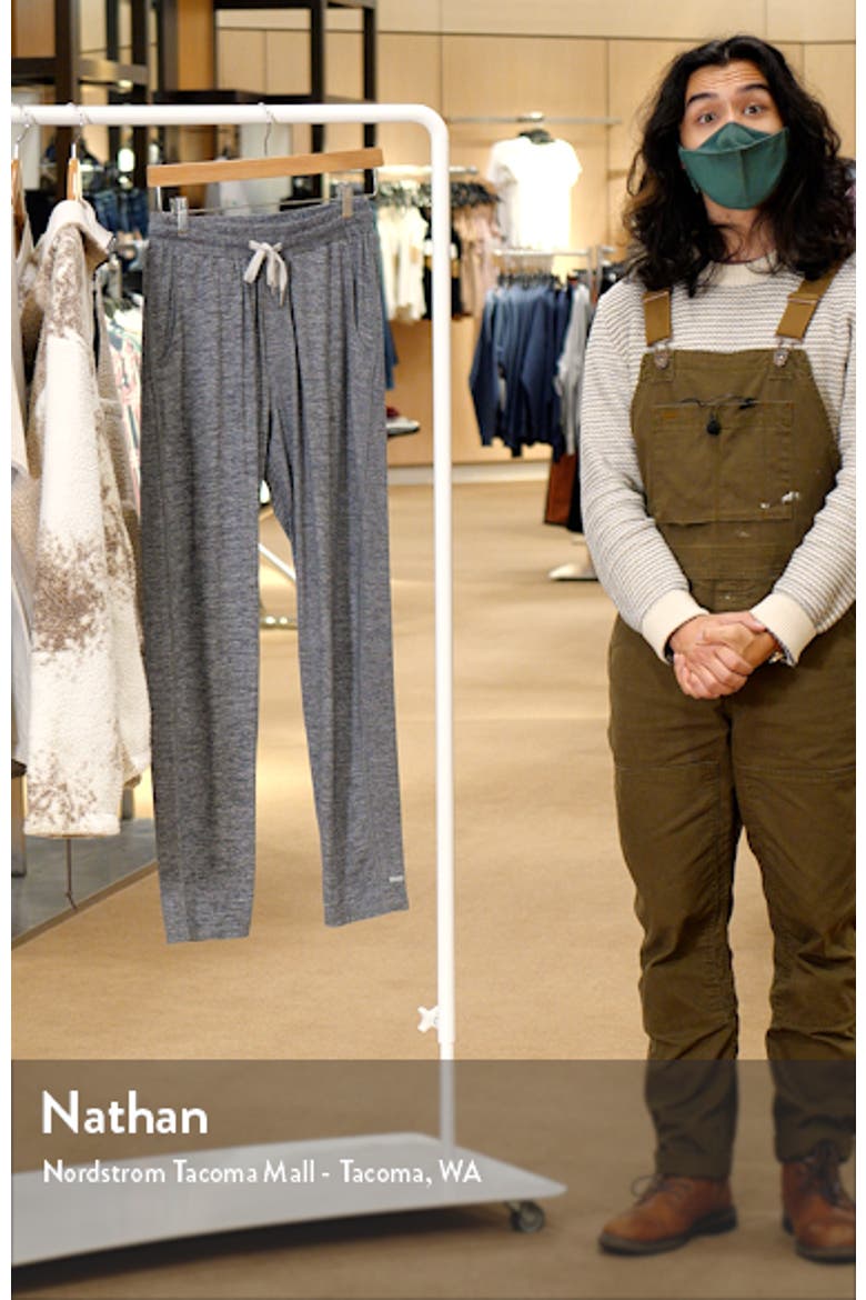 Everyday Jogger Pants video