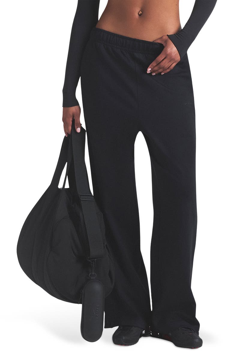 NikeSKIMS Side Snaps Pants, Main, color, 