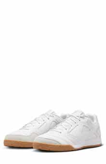 Nike Gato Soccer Sneaker