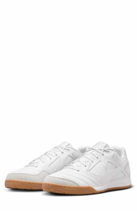 Nike Gato Soccer Sneaker