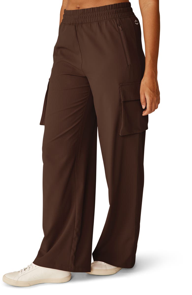 Beyond Yoga City Chic Cargo Pants, Alternate, color, Espresso