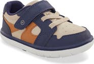 Stride Rite London Sneaker