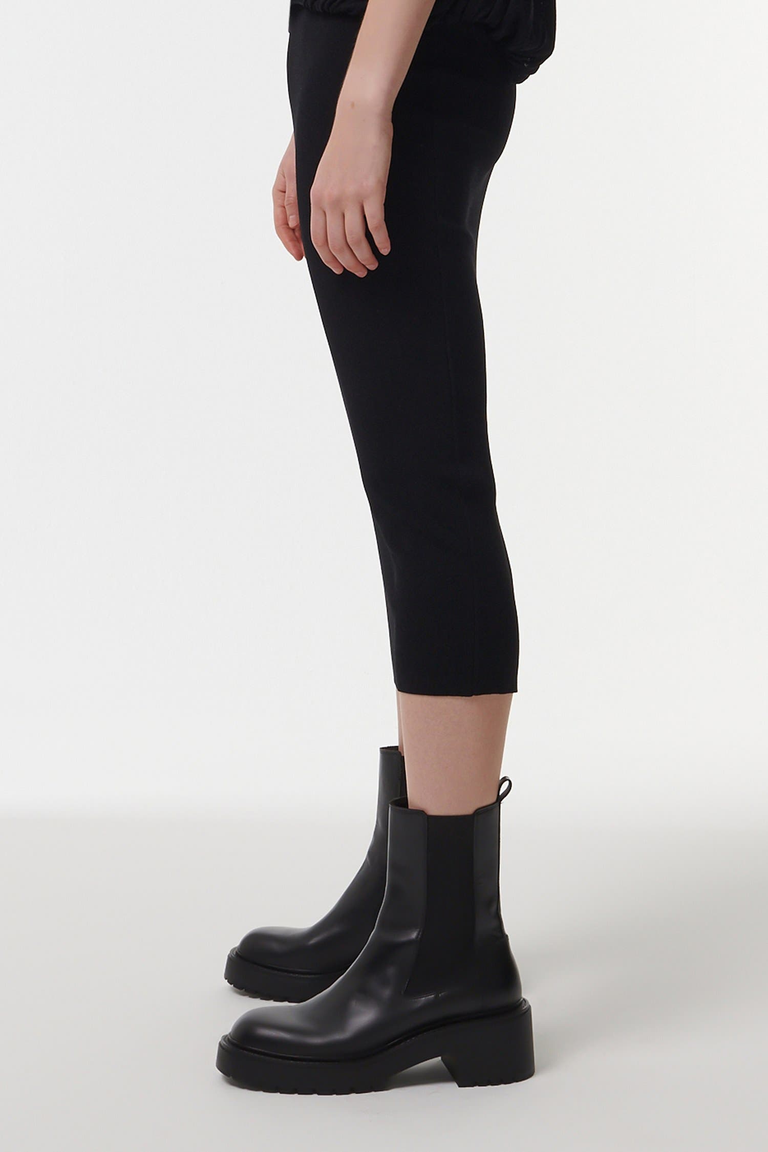 Knitted Pencil Skirt - image 2