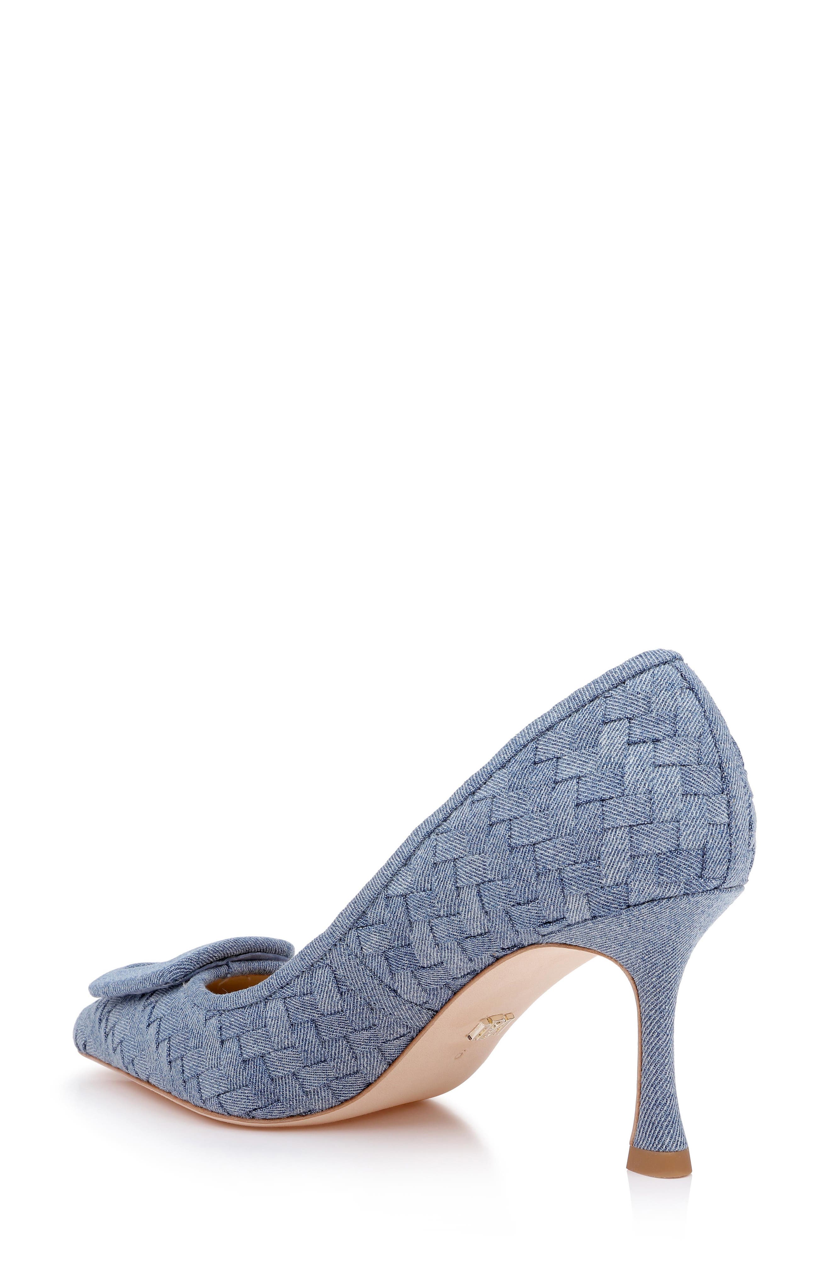Badgley Mischka Collection Yanet Pointed Toe Pump, Alternate, color, Light Denim