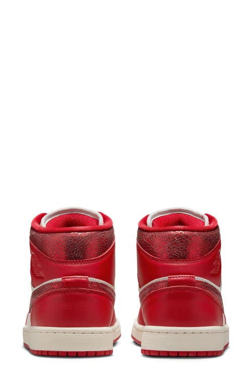 Jordan Air  1 Mid Se Basketball Sneaker