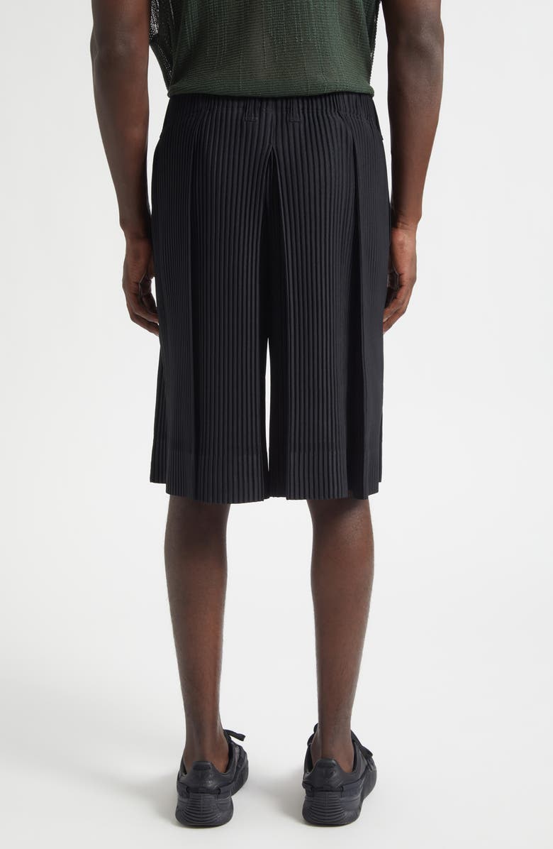 Homme Plissé Issey Miyake Tailored Pleats 2 Shorts, Alternate, color, Black