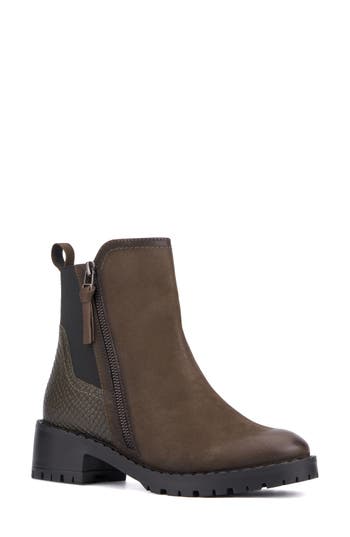 Vintage Foundry Alara Zip Boot In Olive