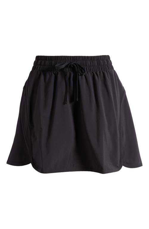 BEYOND YOGA BEYOND YOGA IN STRIDE LINED SKORT
