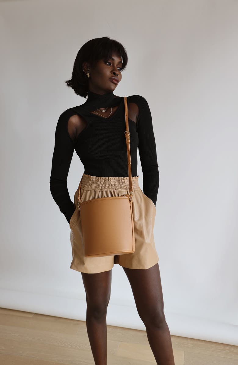 Who What Wear Lilly Bucket Bag, Alternate, color,