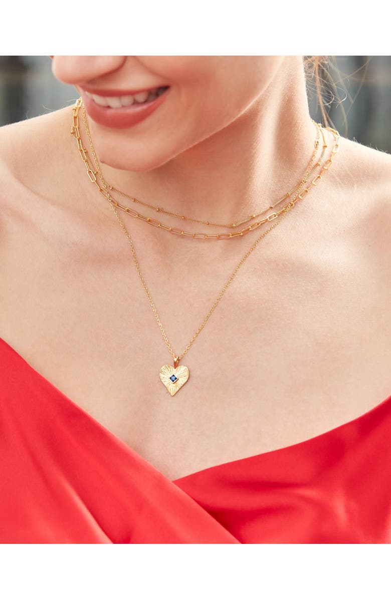 Ottoman Hands Golden Heart Pendant Necklace, Alternate, color, Gold