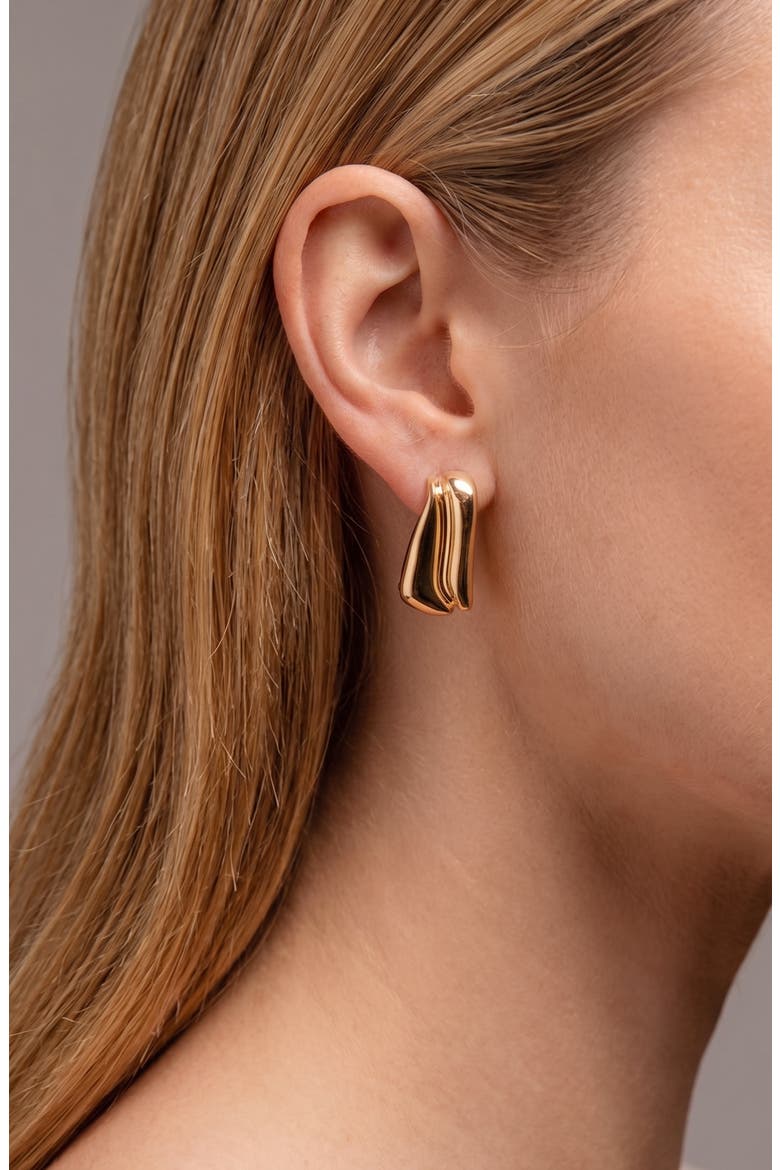 Fala Wave Maxi Hoop Earrings  In Gold, Alternate, color, Gold