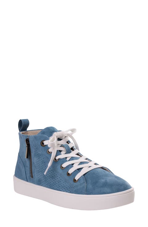 Emma Sneaker (Women)