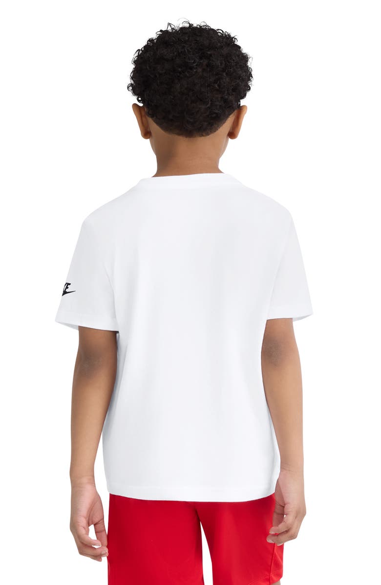Nike Kids' Victory Lap Graphic T-Shirt, Alternate, color, White