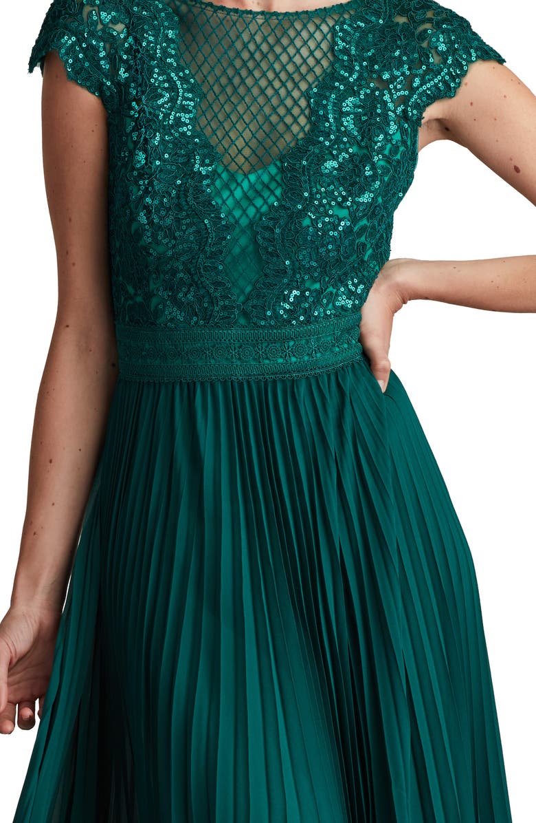 Tadashi Shoji Sequin Lace Cap Sleeve Gown, Alternate, color, 