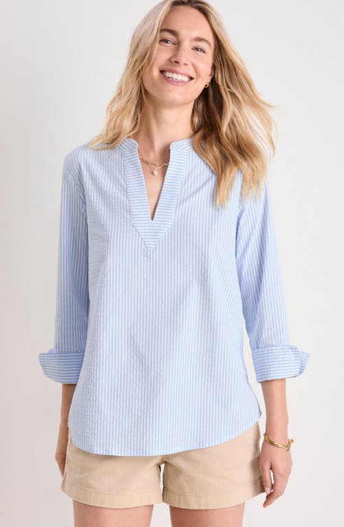 Vineyard Vines Harbor Savannah Stripe Seersucker Performance Popover Top In Seersucker-jake Blue