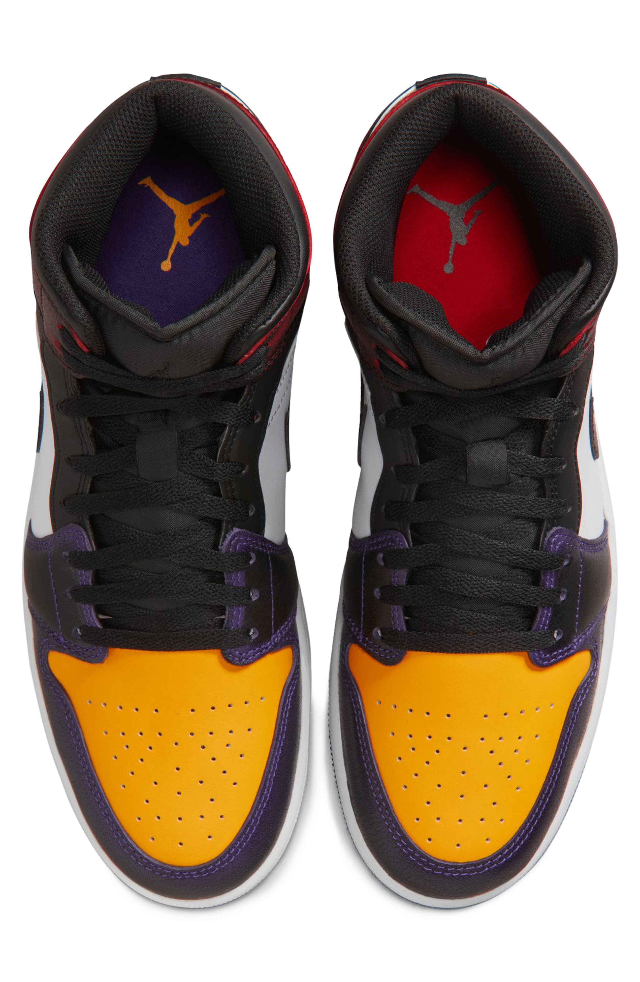 Jordan Air Jordan 1 Mid SE Basketball Sneaker, Alternate, color, True Red/ Court Purple