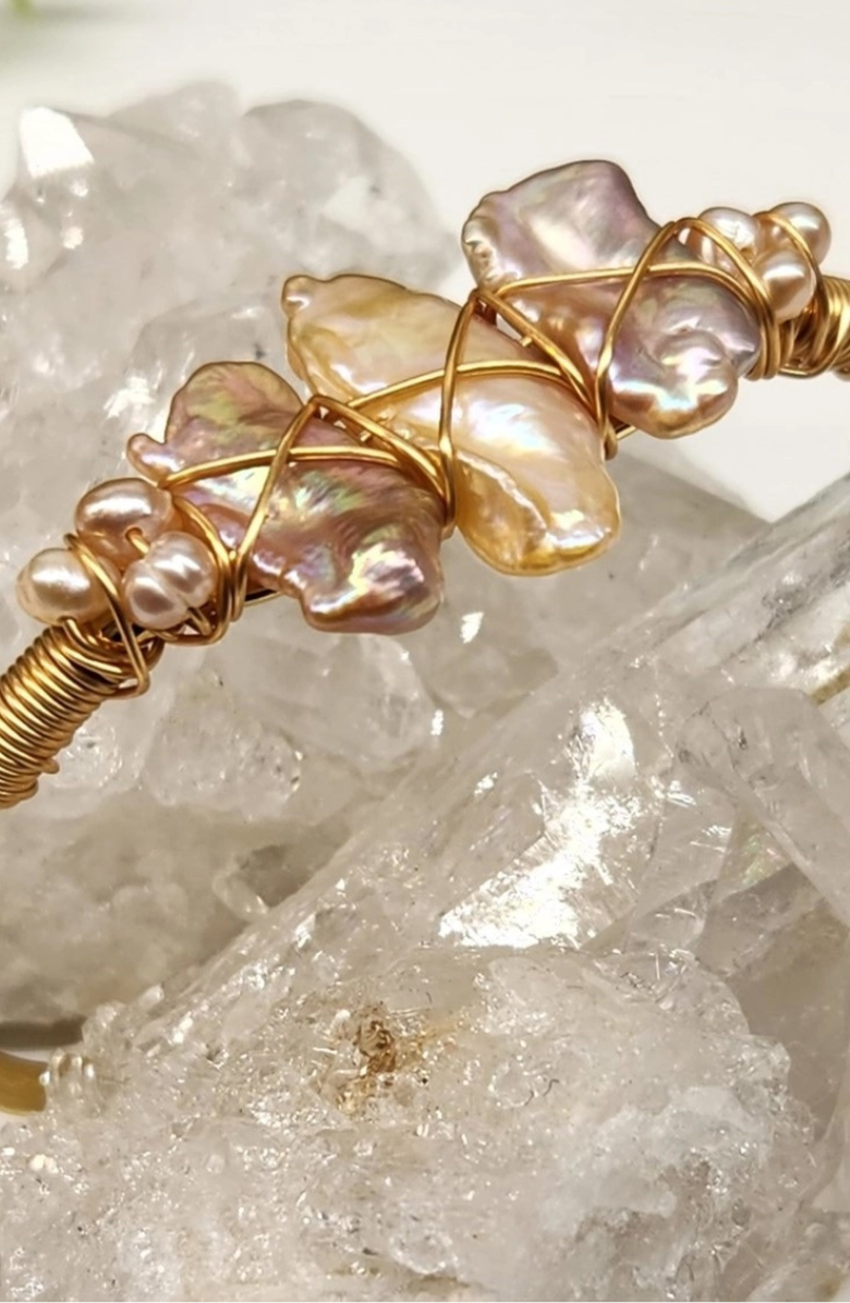 Humanist Beauty Gemstone Wire Wrapped Bracelet, Alternate, color, Pearl Biwa