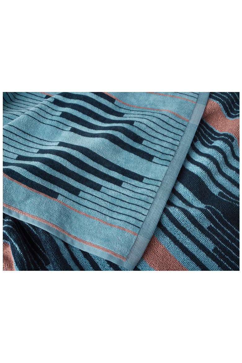 Morelia Jacquard Organic Cotton Beach Towel, Alternate, color, POND