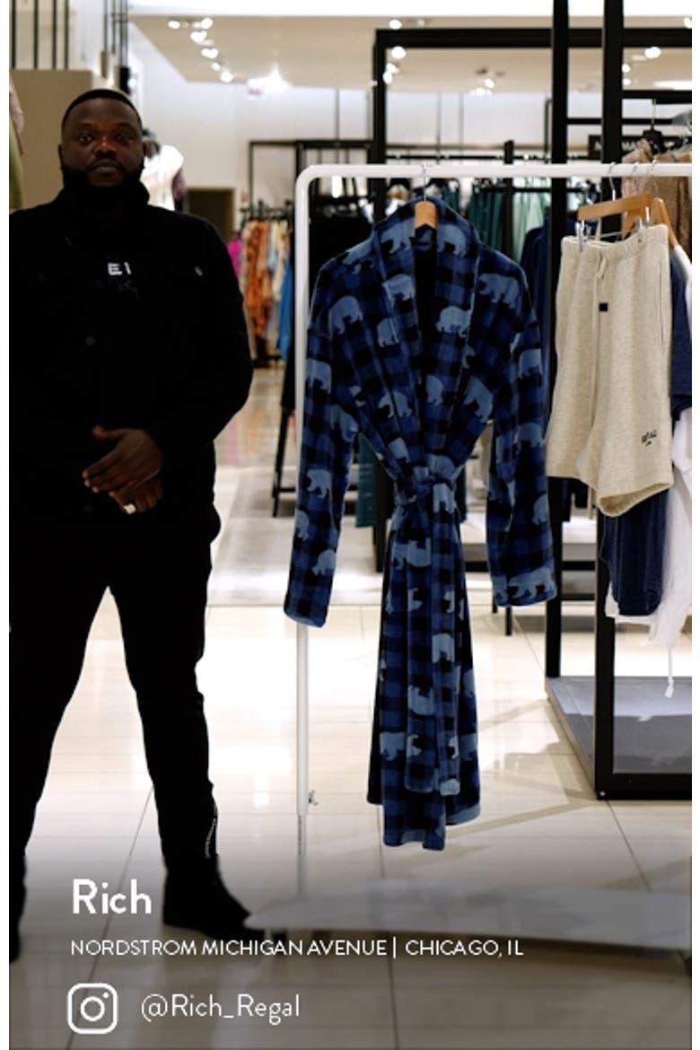 Chalet Chic Fleece Robe video