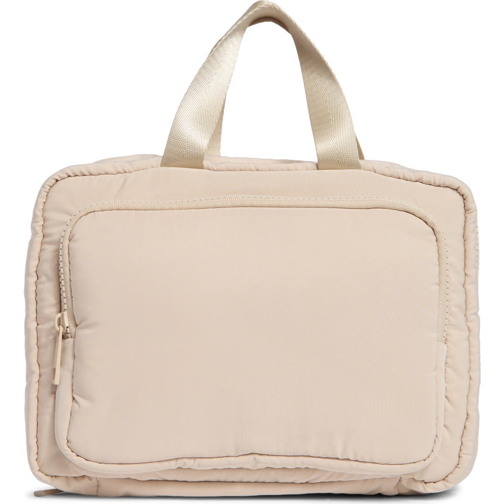 Mytagalongs Hanging Toiletry Case