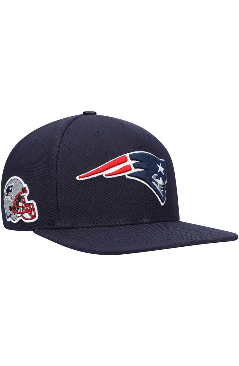 PRO STANDARD Men's Pro Standard Navy New England Patriots Logo Snapback Hat, Main, color, 