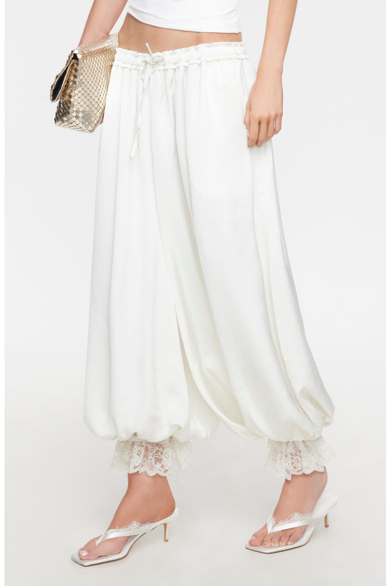 Kiss & Tell Bubble Hem Pants, Alternate, color, IVORY