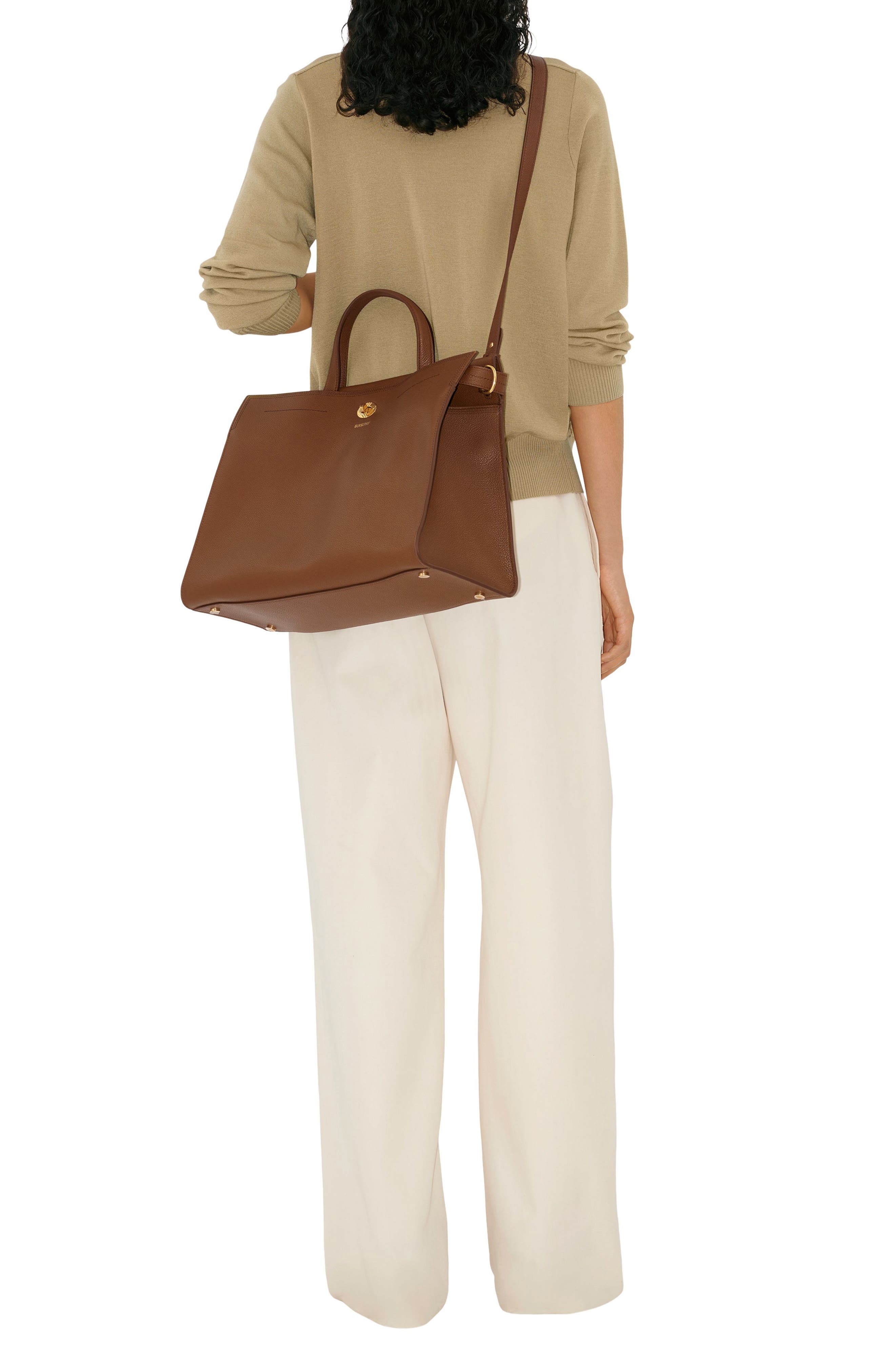 Burberry Medium Cotswolds Leather Tote, Alternate, color, 