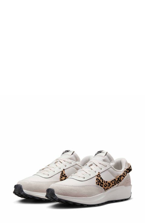 Waffle Debut Sneaker