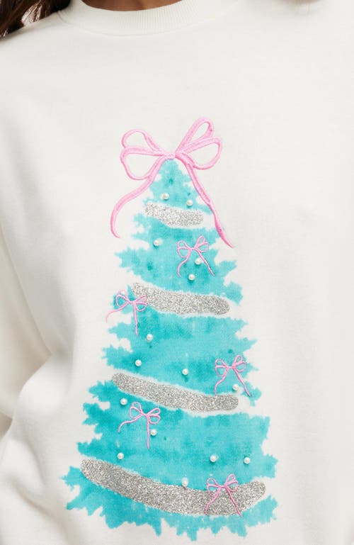 Cotton On Body Novelty Sleep Fleece In Coconut Milk Christmas Tree