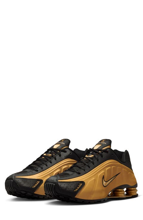 Shox R4 Sneaker (Men)